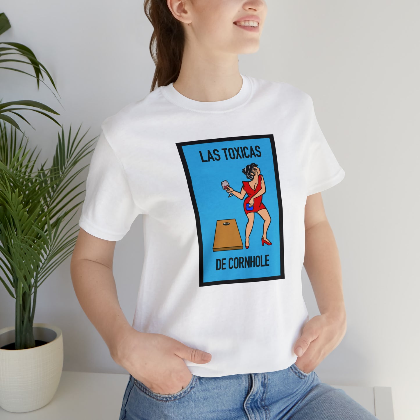 Las Toxicas De Cornhole Short Sleeve Tee